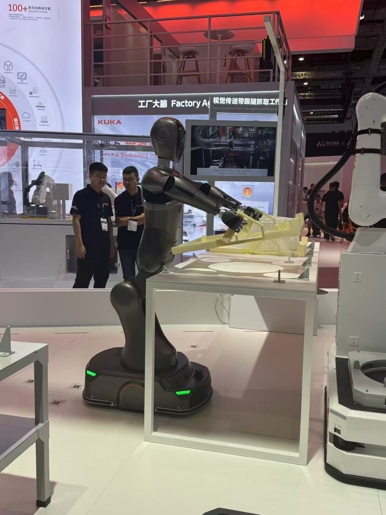 中国工博会 Ai为工业带来一个新的技术提升奇点。