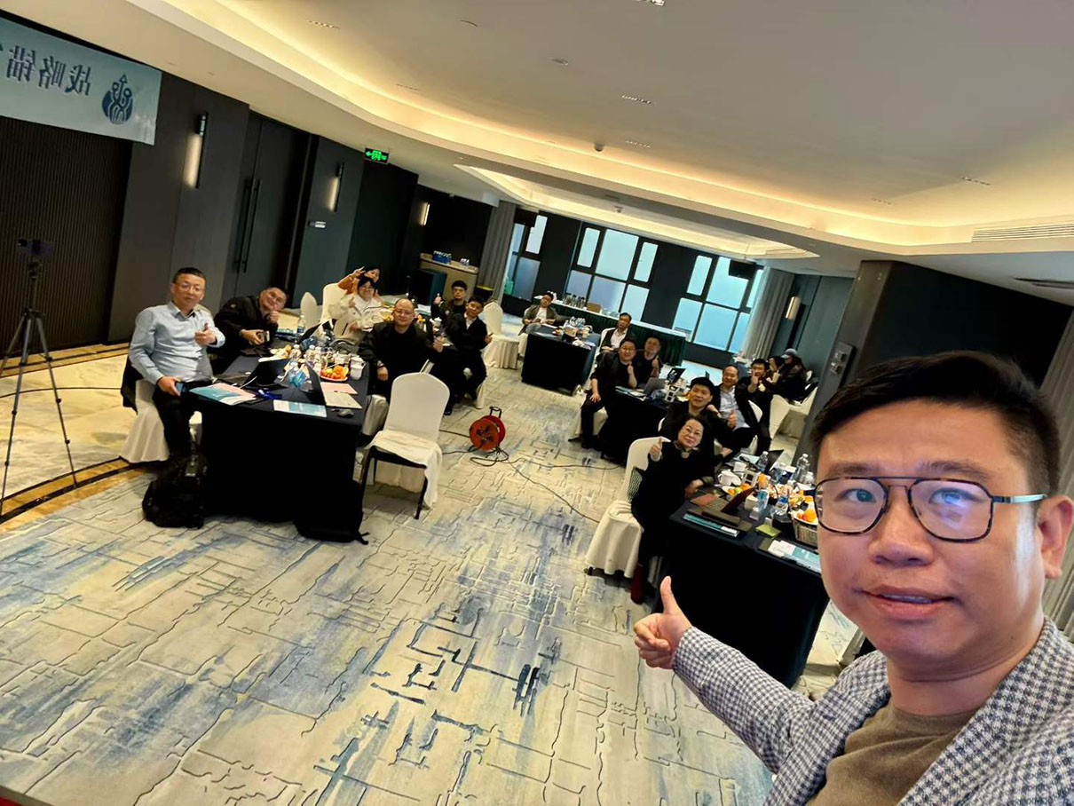 杭州智能制造AI分享会 (2).jpg